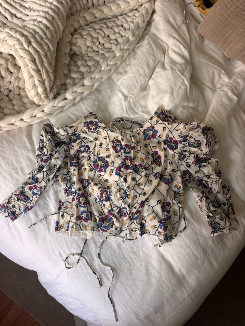Isabel Marant Floral Puff-Sleeve Tie-Waist Blouse - Cream/Blue/Purple